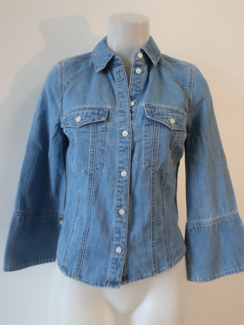 Womens Veronica Beard Jeans "Tivi" Blue Denim Button Down Top XS - Picture 4 of 8